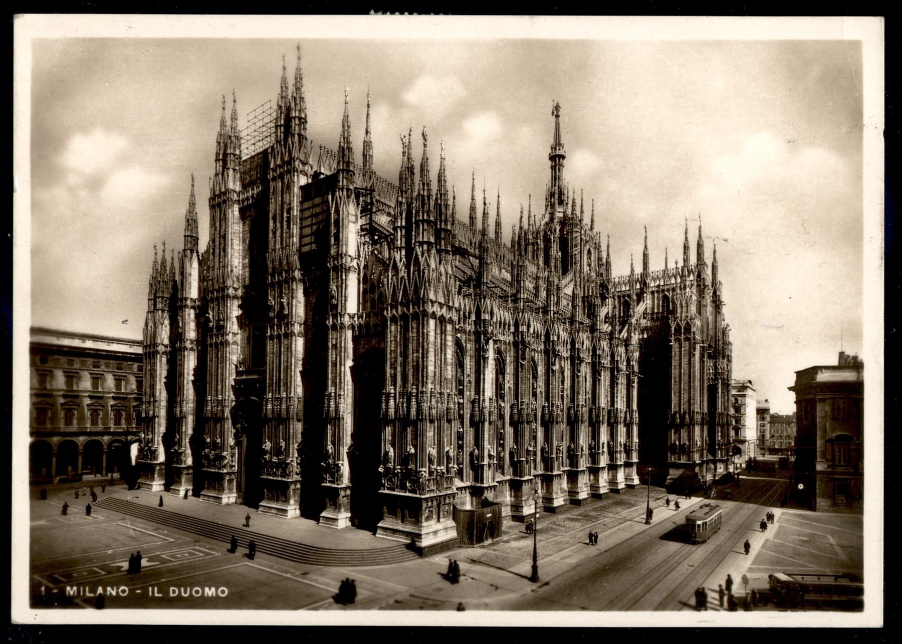 Italia / Regno / Vittorio Emanuele II / Posta Ordinaria + Aerea